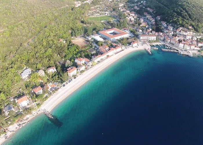 Sandalj 3* Mošćenička Draga