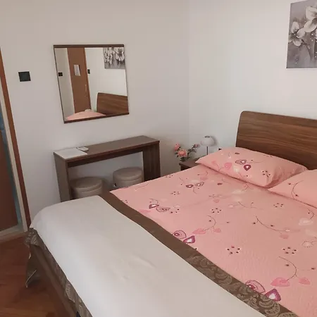 Sandalj 3* Mošćenička Draga